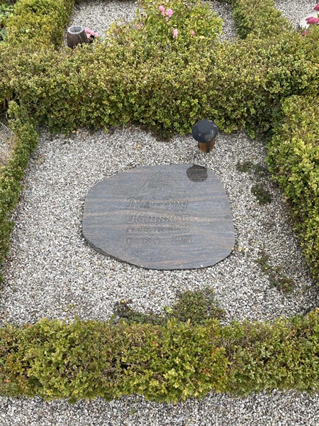 Grave number: VK III:u    40