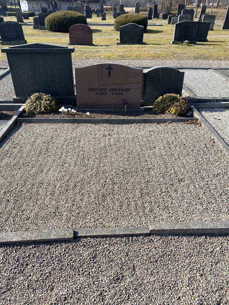 Grave number: 30 B    75-76