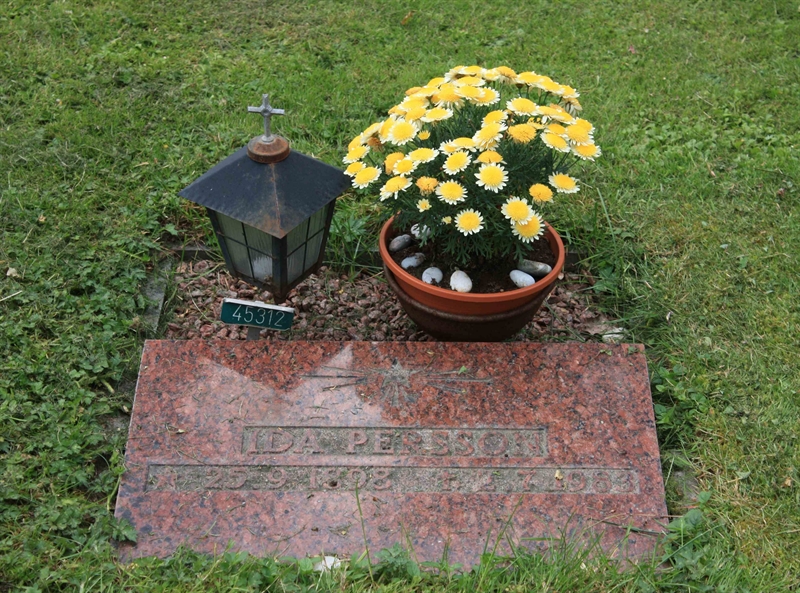 Grave number: Ö 45   312