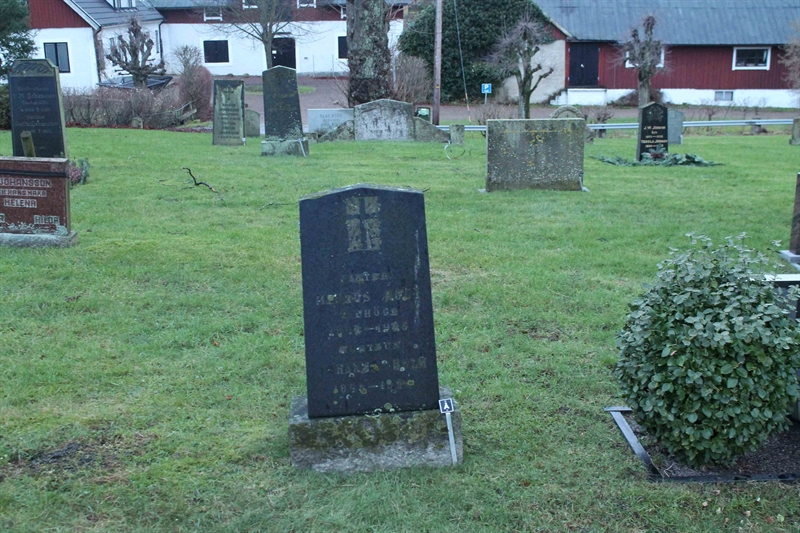 Grave number: ÖKK 1   119, 120