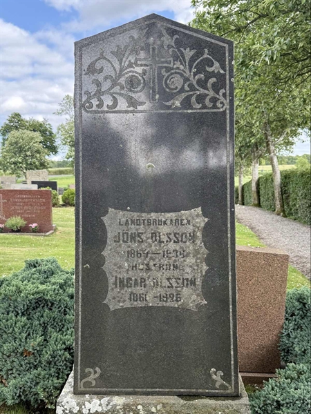 Grave number: FÅ D 92, 93, 94, 95