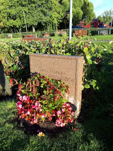 Grave number: NK F B    39