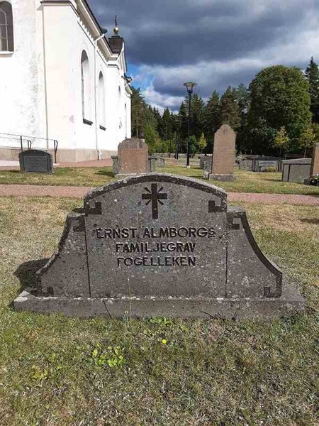 Grave number: AL 1    43-44