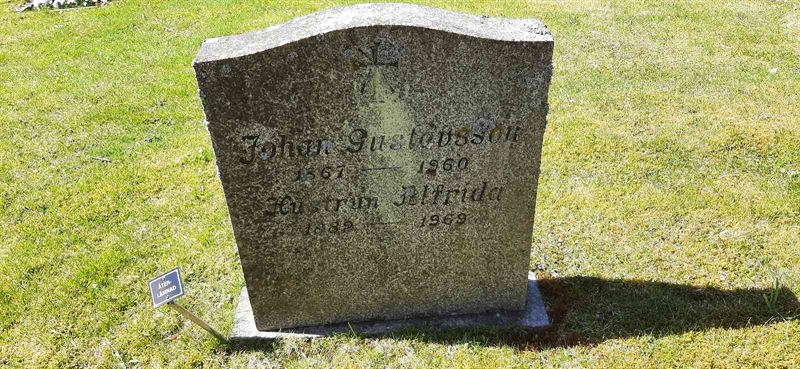 Grave number: GK G    63, 64