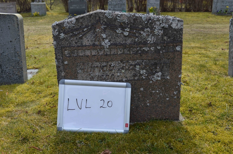 Grave number: LV L    20