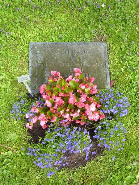 Grave number: 1 G   43