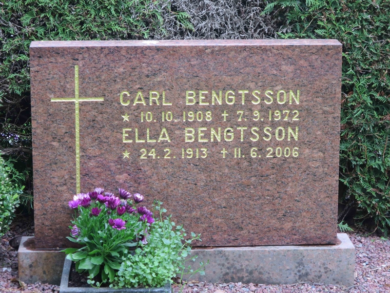 Grave number: HÖB 70B    28