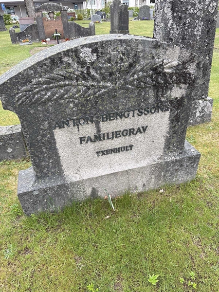 Grave number: SKF A   155, 156