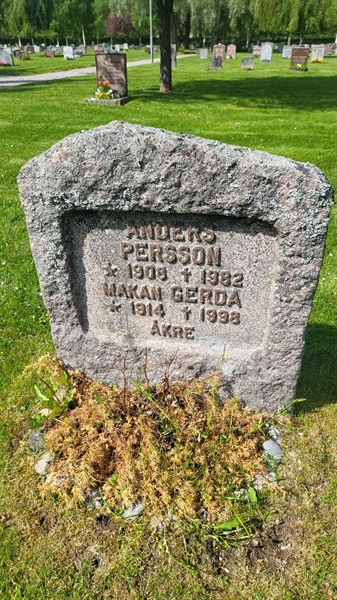 Grave number: D N 3   890-891