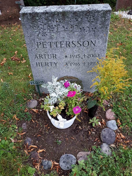 Hautatunnus: GK U 4   130