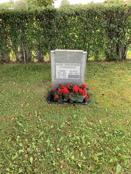 Grave number: 1 ÖK  259-260