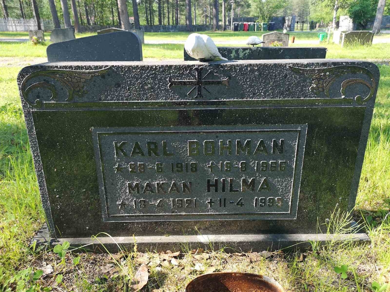 Gravnummer: NK 02    69