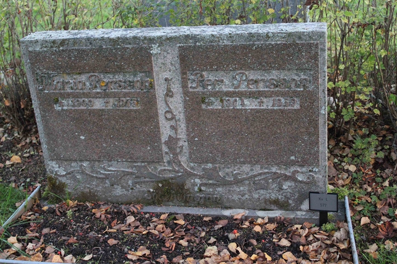 Grave number: A L  577