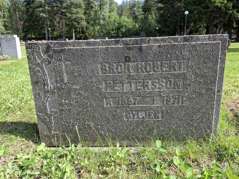 Grave number: 001 2   614