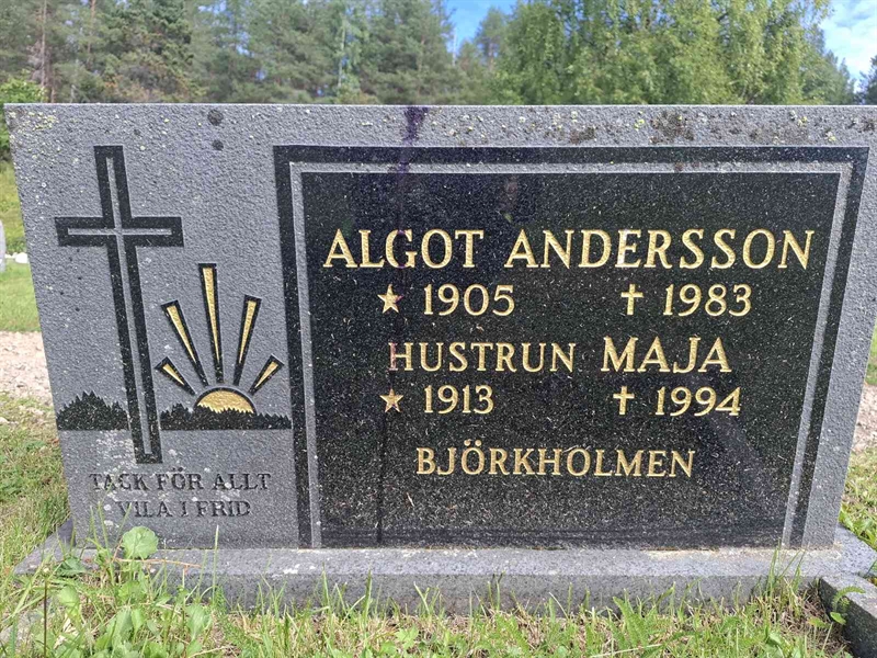 Grave number: 001 3  2166
