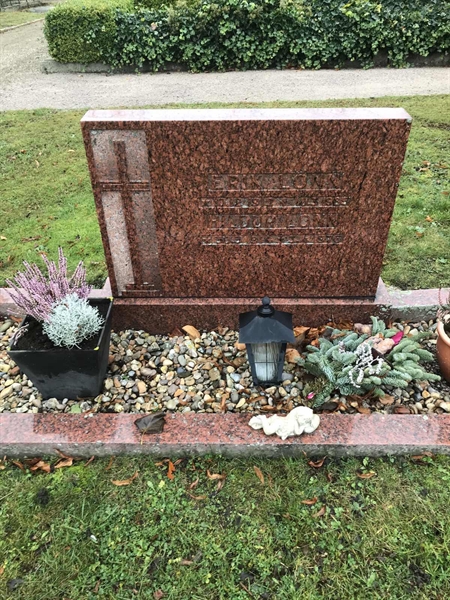 Grave number: 1 31    19-20