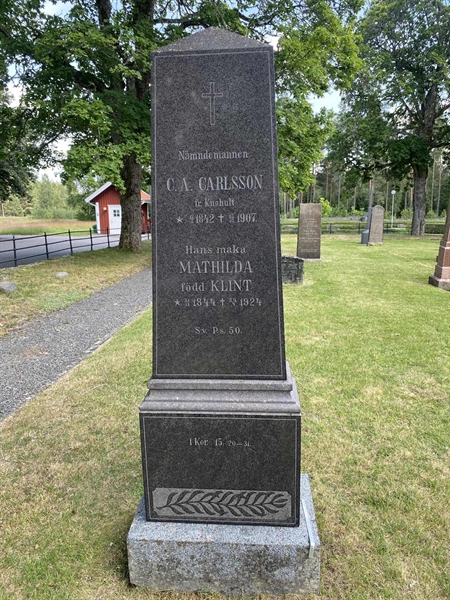 Grave number: 04 A 525-526