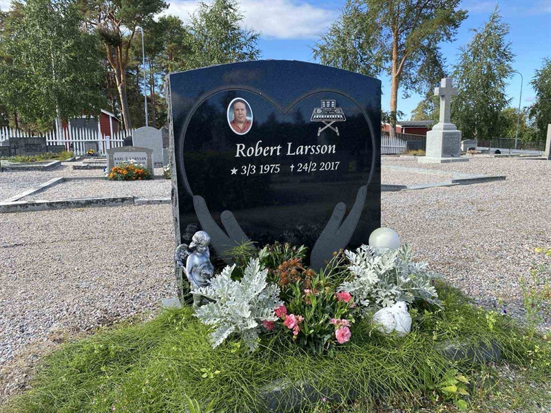 Grave number: 2 06   129