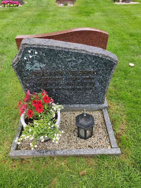 Grave number: VK K   285, 286