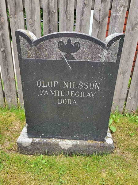 Grave number: Jä 01    72