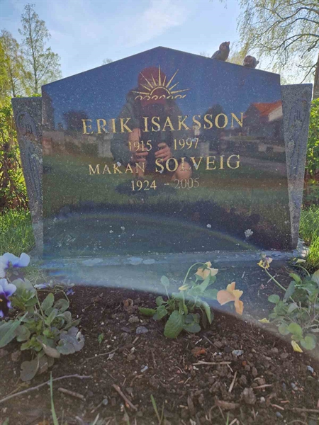 Grave number: 501 14 2747-2748