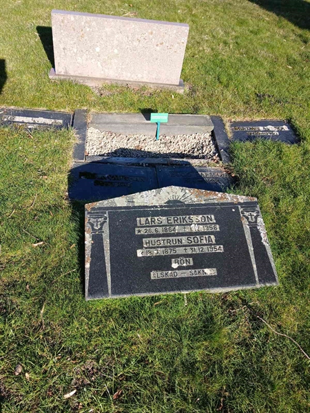 Grave number: G1 J 406