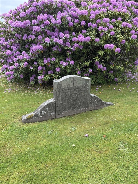 Grave number: SKF E    51, 52