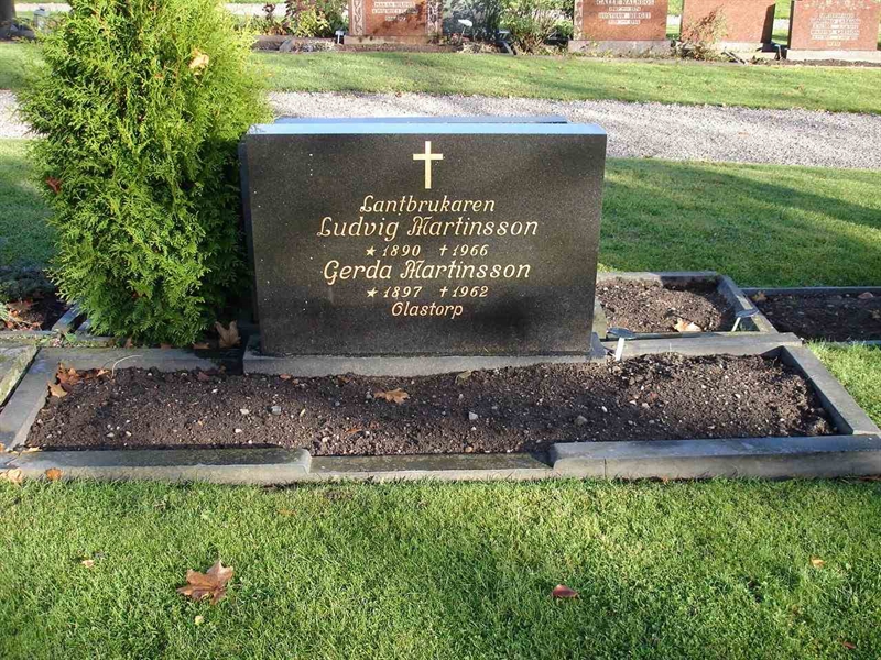 Grave number: FG P     7, 8