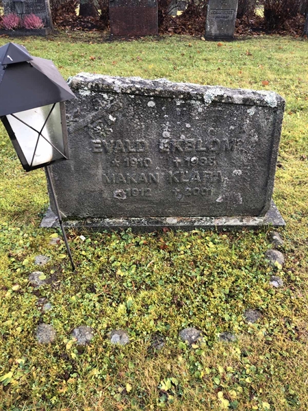 Grave number: 1 B1   108-109