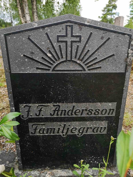 Hautatunnus: SK L     9