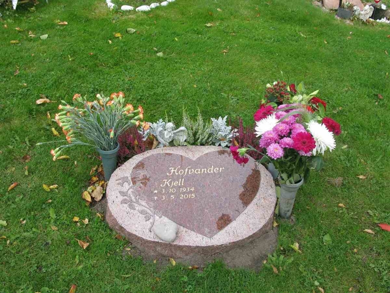 Grave number: SN U2    23