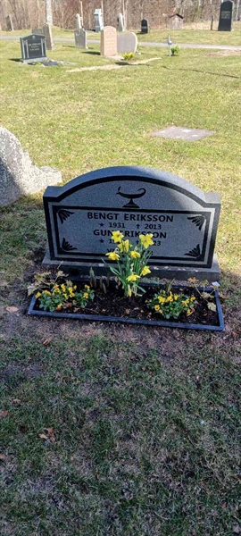 Grave number: 3 Ga F     9-10