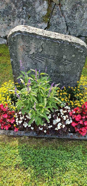 Grave number: Jä 10     8