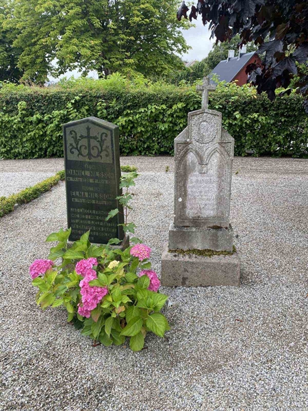 Grave number: ÖN A     1