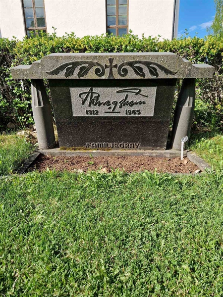 Grave number: 2 14 1849, 1850