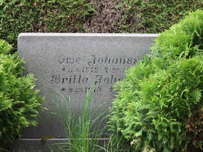 Grave number: HÖB 70D    81