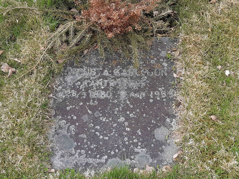 Grave number: KA 02     9