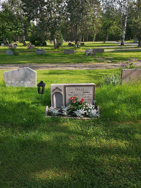 Grave number: NK 04    39