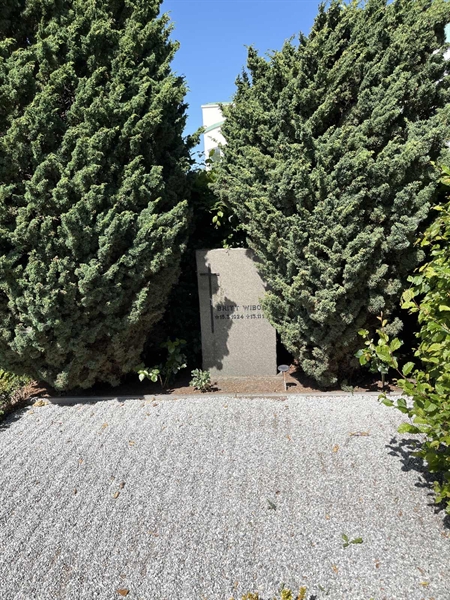 Grave number: NK G    16b