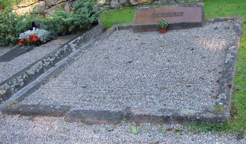 Grave number: HG HÄGER   180, 181