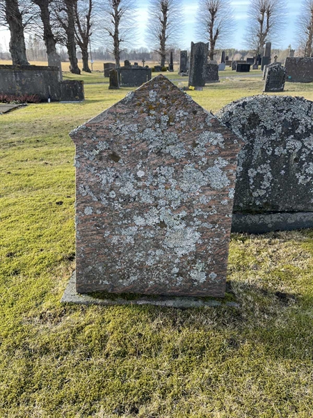 Grave number: HA M    47, 48