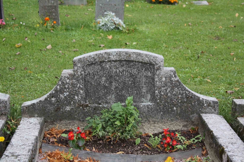 Grave number: 1 K C   21