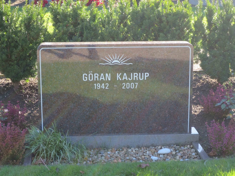 Grave number: HÖB 58     3