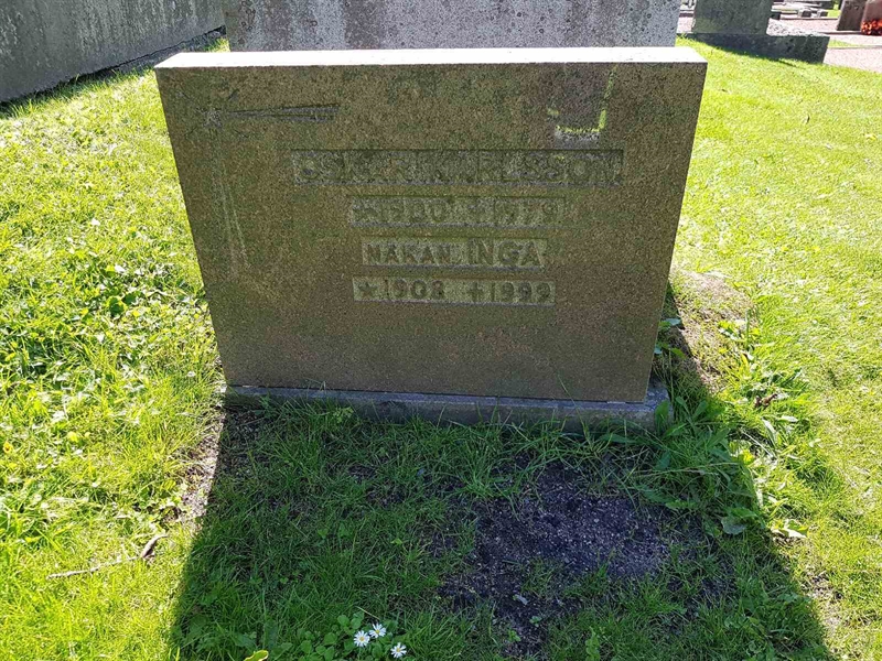 Grave number: 06 61052