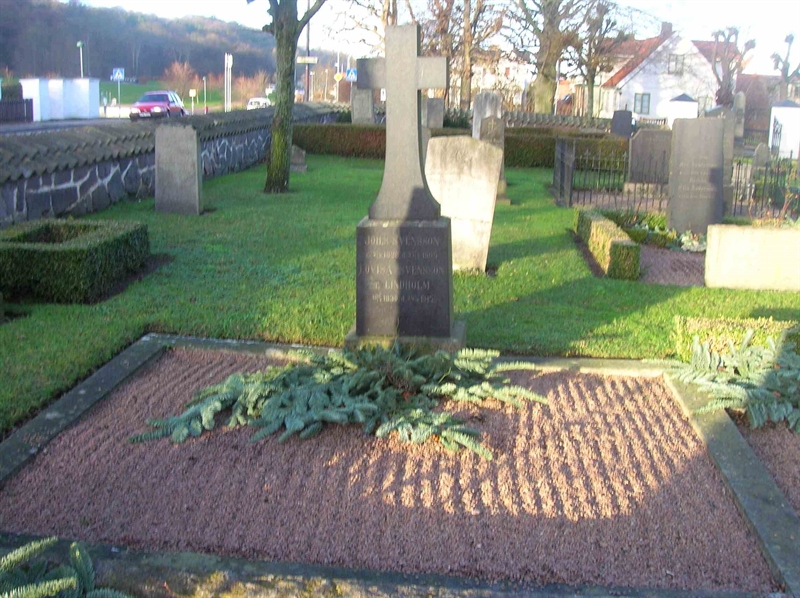Grave number: BK KV1    13