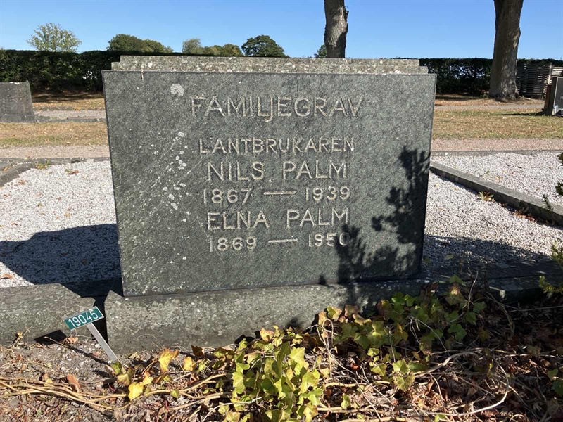 Gravnummer: NÅ 19 47, 48