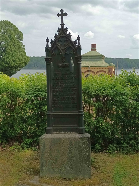 Grave number: SÖ 02    59