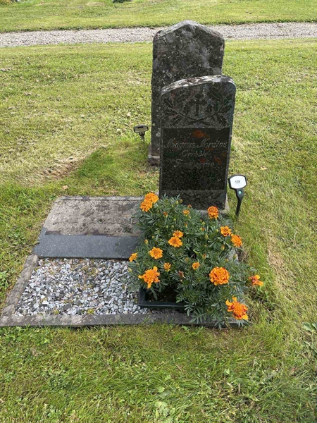 Grave number: 4   139