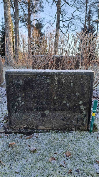 Hautatunnus: 6 05     74