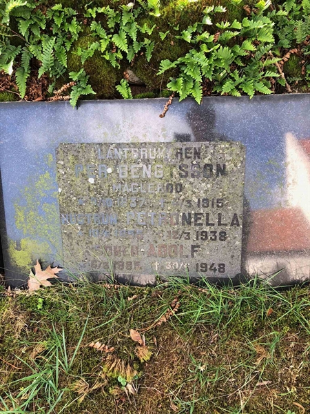 Grave number: SK 05    63, 64
